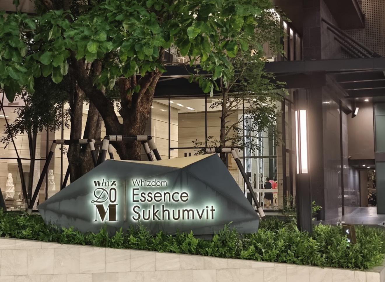 whizdom Essence sukhumvit 101