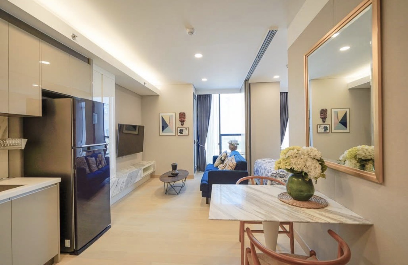 Siamese Exclusive Queens - Image 1