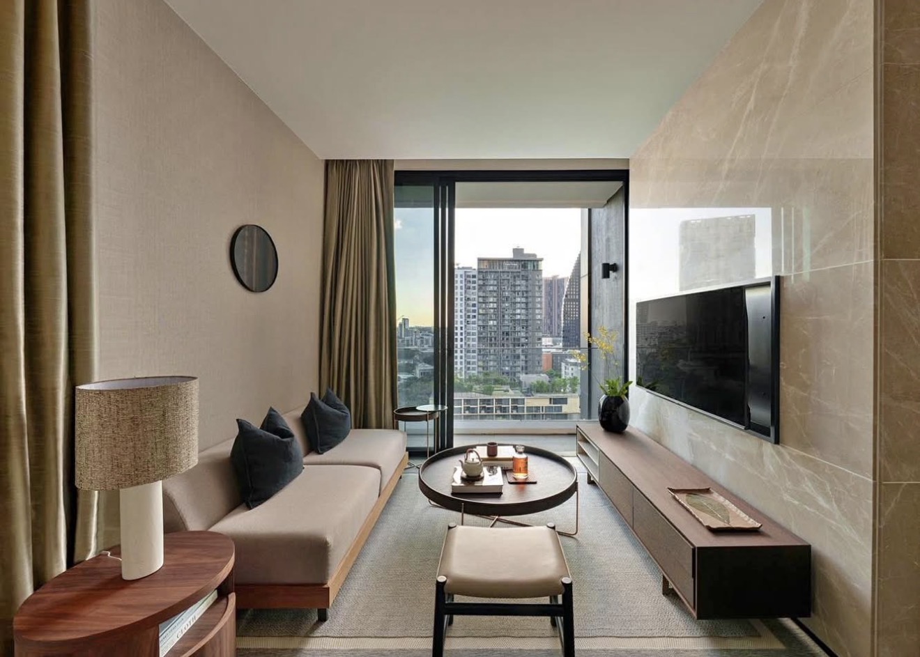 The Esse Sukhumvit 36 - Image 1