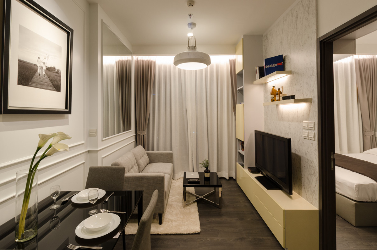 EDGE Sukhumvit 23 - Image 1