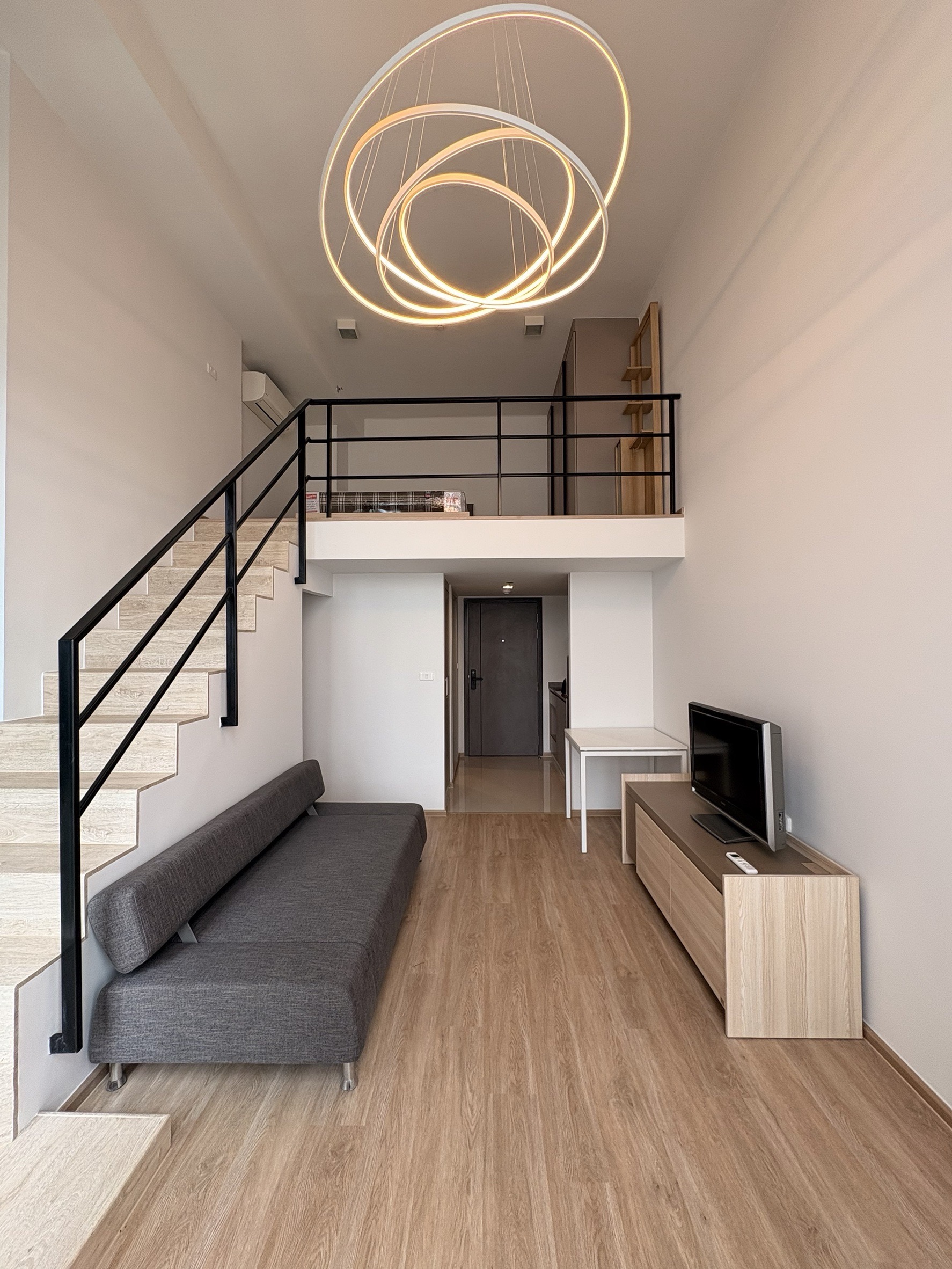 Ideo new rama 9 - Image 1