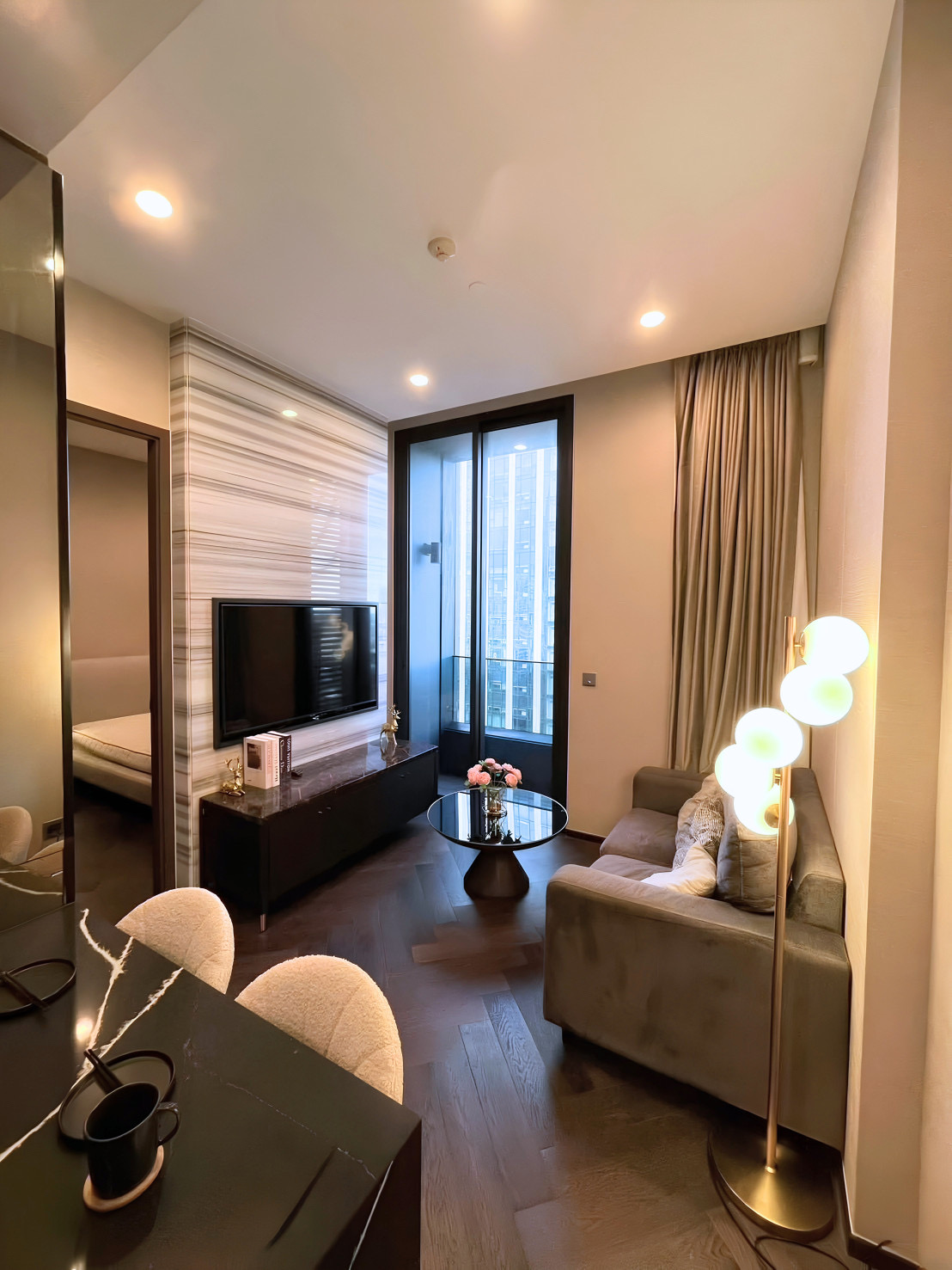 The Esse Sukhumvit 36 - Image 1