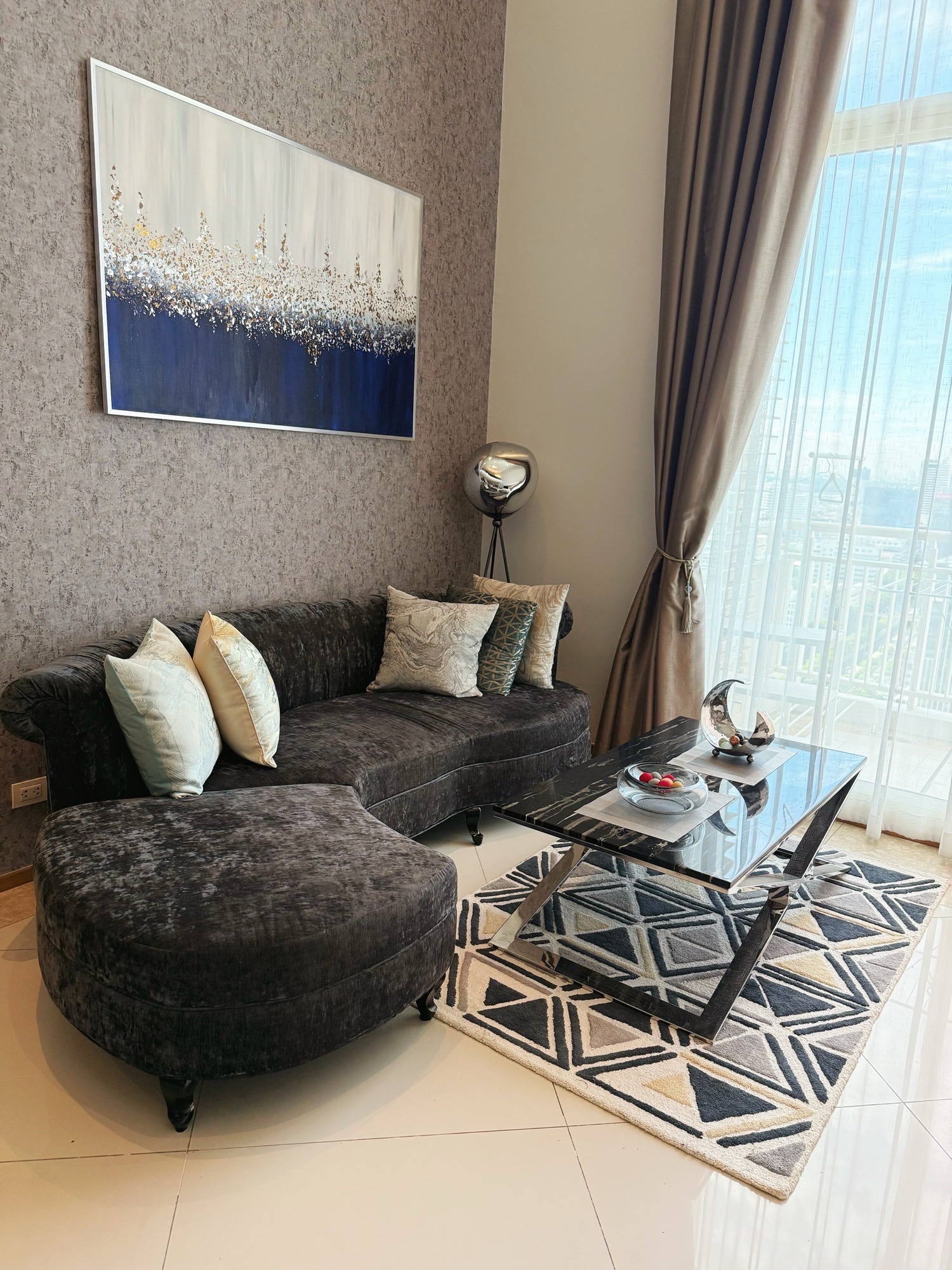empire place - Image 1