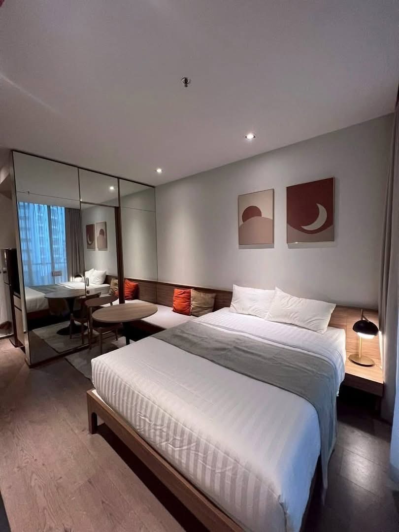 Park Origin Phrom Phong ( Park 24 ) - Image 1
